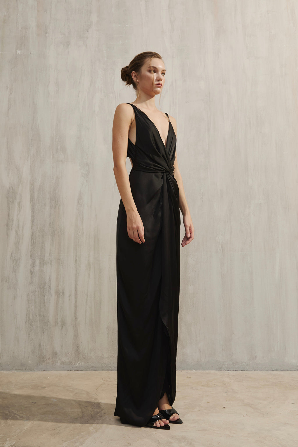 PATINYA -Majesty &nbsp;Long Dress (Pre-Order)
